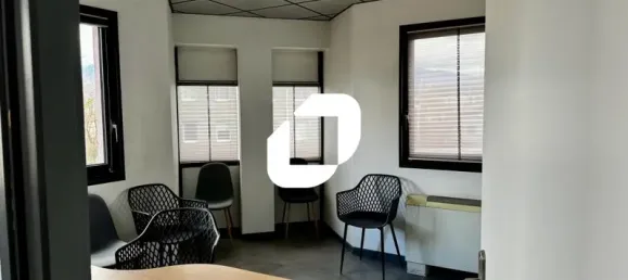 Bureau à Seyssins, France 136m² No. 302416 12