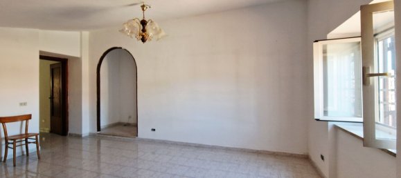 Квартира с 3 комнатами в Сермонета, Италия № 306710 3