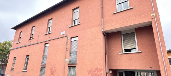 Дуплекс с 2 комнатами в Варесе, Италия № 123591 12