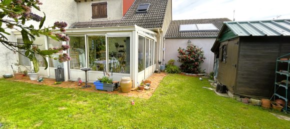 Casa de 4 dormitorios en Luce, France No. 94386 2