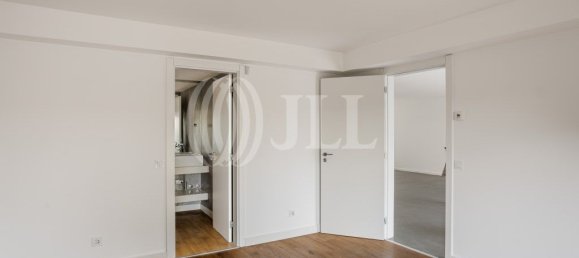 5 bedrooms House in Cascais, Portugal No. 219551 25