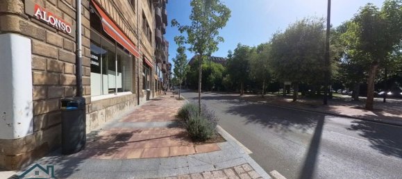  عقار تجاري في Reinosa, Spain 142متر مربع رقم 149847 3