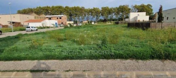 1603m² Land in Garriguella, Spain No. 73575 8