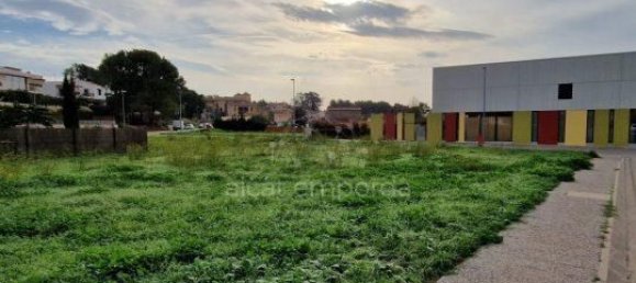 1603m² Land in Garriguella, Spain No. 73575 11