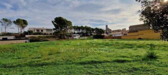 1603m² Land in Garriguella, Spain No. 73575 3