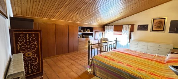 2 bedrooms Apartment in Limbiate, Italy No. 270913 6