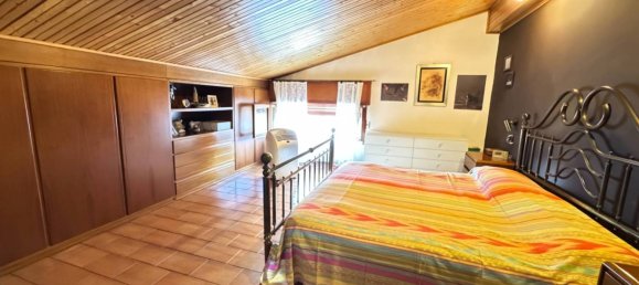 2 bedrooms Apartment in Limbiate, Italy No. 270913 7