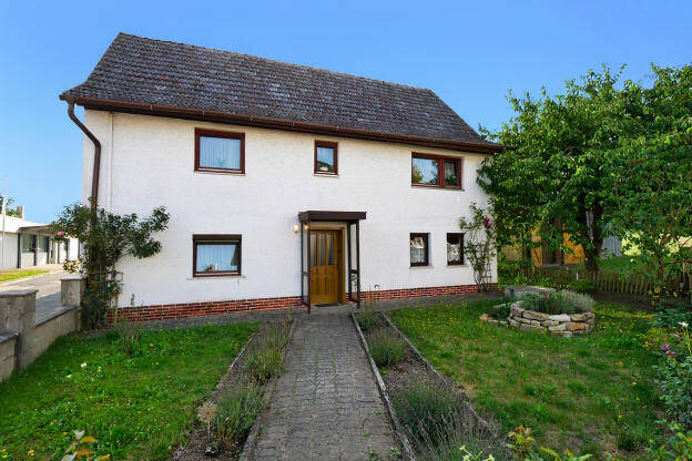 5 rooms House in Coburg, Germany No. 272767