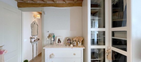 4 rooms House in Camaiore, Italy No. 123138 8