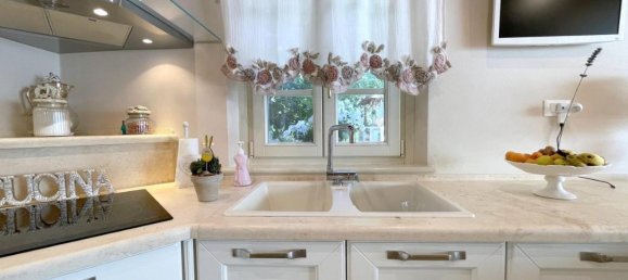 4 rooms House in Camaiore, Italy No. 123138 24