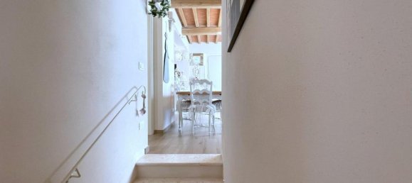 4 rooms House in Camaiore, Italy No. 123138 3