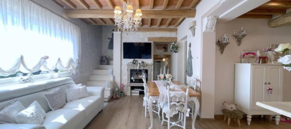 4 rooms House in Camaiore, Italy No. 123138 23