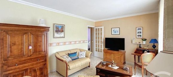 2 chambres Maison à Lacroix-Saint-Ouen, France No. 301363 3