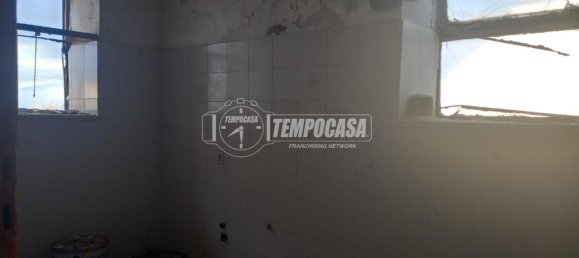 4 rooms House in Rometta, Italy No. 167623 6