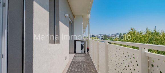 Квартира с 3 спальнями в Езоло, Италия № 312156 22