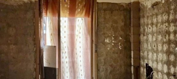 4-Zimmer Wohnung in Reggio Calabria, Italy, Nr. 278368 5