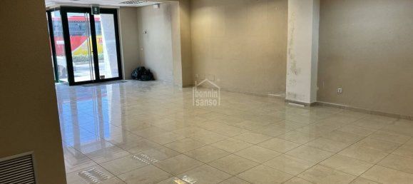 Gewerbliche Immobilie in Sant Lluis, Spain 185m², Nr. 10628 4
