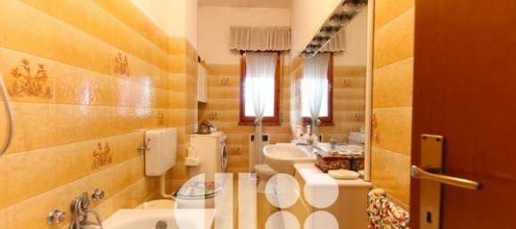 Квартира с 5 комнатами в Чезена, Италия № 226928 27