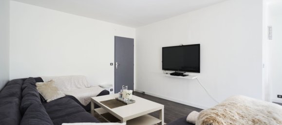Apartamento de 2 dormitorios en Lille, France No. 100429 5