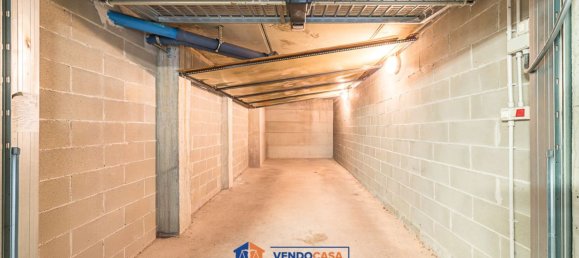 Квартира с 4 спальнями в Бра, Италия № 333897 34