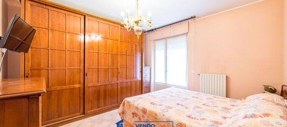 Квартира с 4 спальнями в Бра, Италия № 333897 15