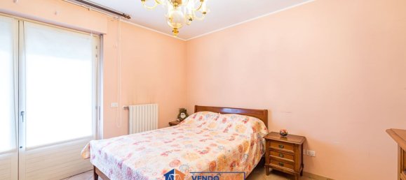 Квартира с 4 спальнями в Бра, Италия № 333897 16