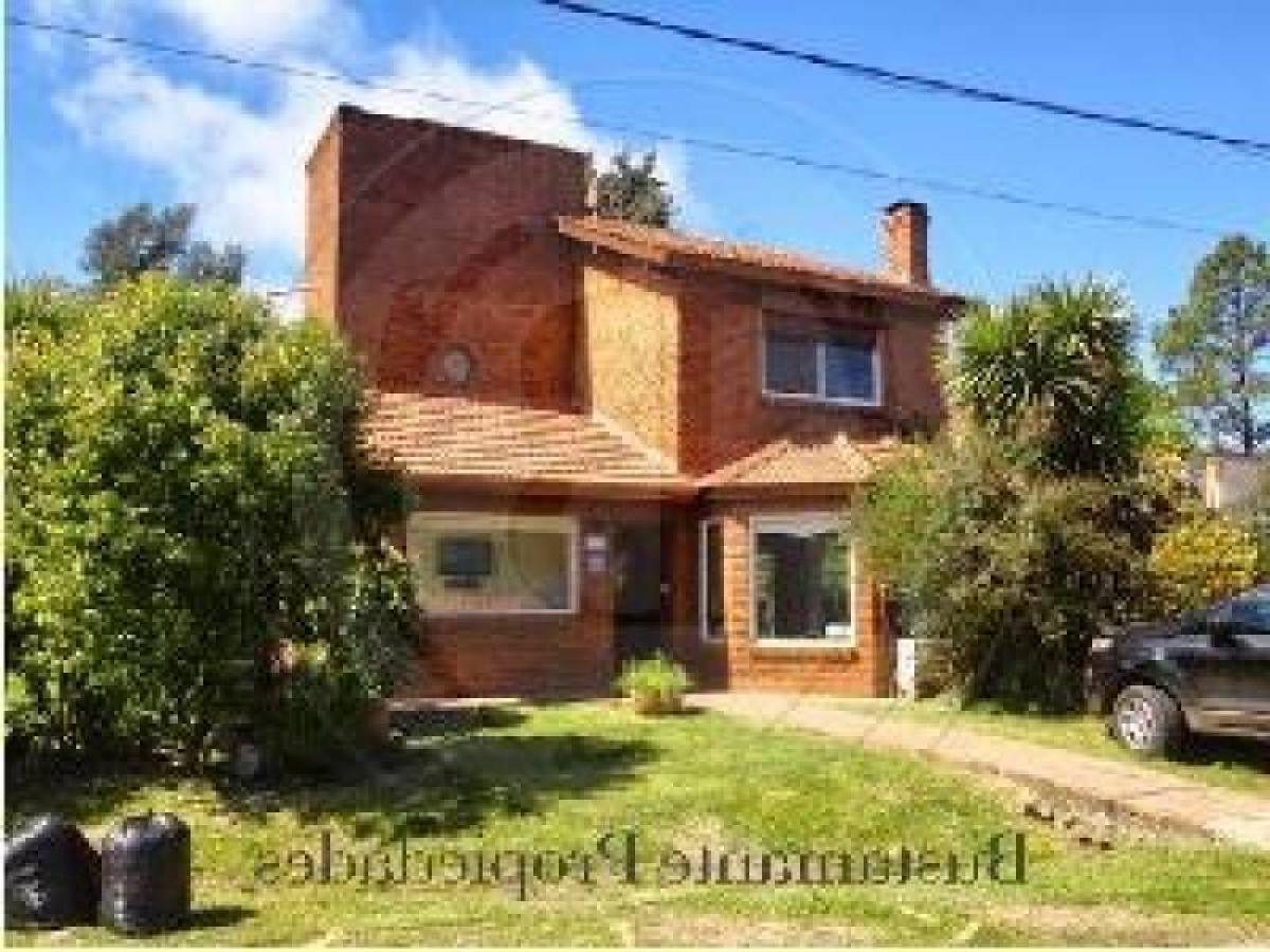 Casa T3 em Escobar, Argentina N.º 58890