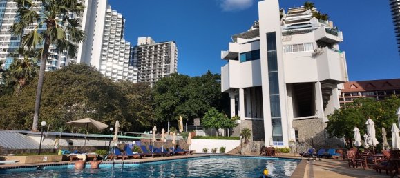 3 rooms Apartment for sale in Pattaya, Chonburi, Eastern Thailand, Thailand № 74867 12