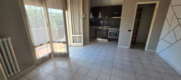 3 bedrooms Apartment in Lastra a Signa, Italy No. 333514 2