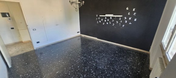 3 bedrooms Apartment in Lastra a Signa, Italy No. 333514 9