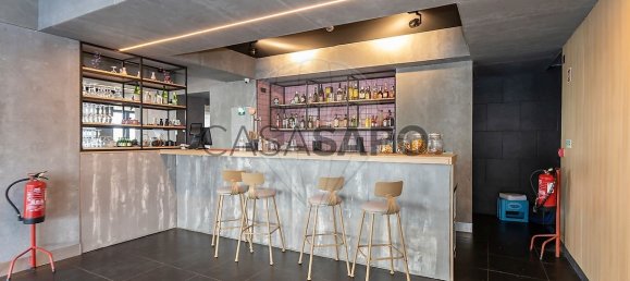 560m² Commercial property in Costa da Caparica, Portugal No. 341681 12