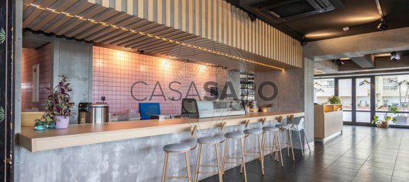 560m² Commercial property in Costa da Caparica, Portugal No. 341681 37