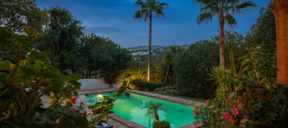 6 bedrooms Villa in Malaga, Spain No. 57391 4