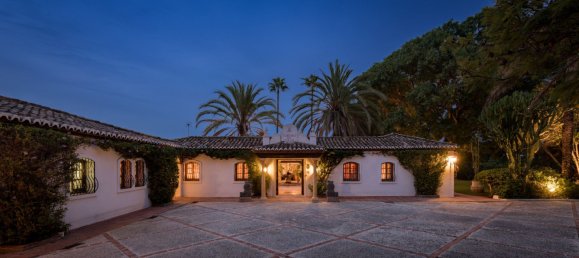 6 bedrooms Villa in Malaga, Spain No. 57391 7