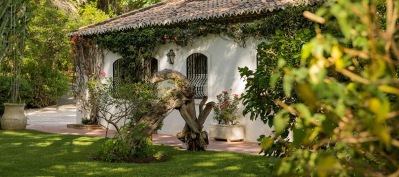 6 bedrooms Villa in Malaga, Spain No. 57391 9