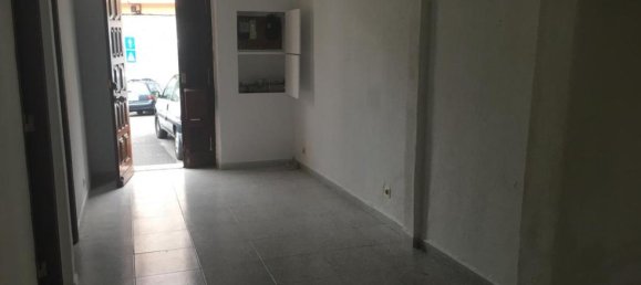 Studio in Lisbon, Portugal No. 6588 5