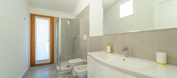 4 Schlafzimmer Villa in Olbia, Italy, Nr. 150248 19