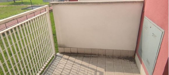 Apartamento de 2 habitaciónes en Garbagnate Milanese, Italy No. 6918 7