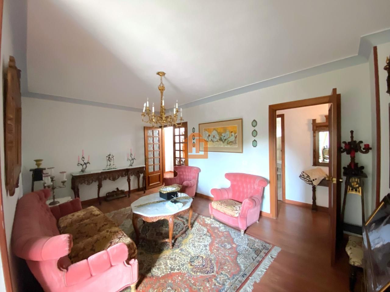 4 bedrooms Apartment in Leon, Spain No. 213927