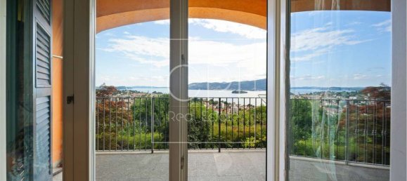 Вилла с 11 спальнями в Вербания, Италия № 325228 21