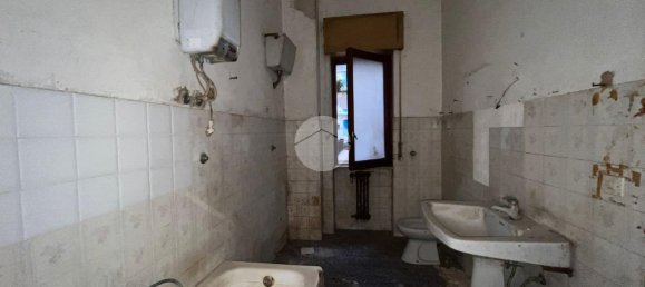 4-Zimmer Wohnung in Torre del Greco, Italy, Nr. 4539 10