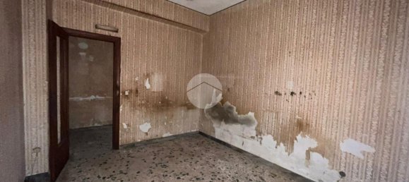 4-Zimmer Wohnung in Torre del Greco, Italy, Nr. 4539 5