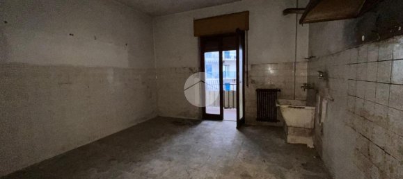 4-Zimmer Wohnung in Torre del Greco, Italy, Nr. 4539 3