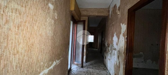 4-Zimmer Wohnung in Torre del Greco, Italy, Nr. 4539 19