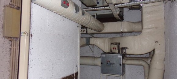 Gewerbliche Immobilie in Pacos de Ferreira, Portugal 112m², Nr. 71542 20