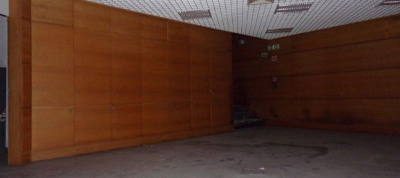 Gewerbliche Immobilie in Pacos de Ferreira, Portugal 112m², Nr. 71542 10