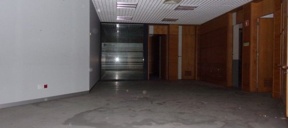 Gewerbliche Immobilie in Pacos de Ferreira, Portugal 112m², Nr. 71542 9