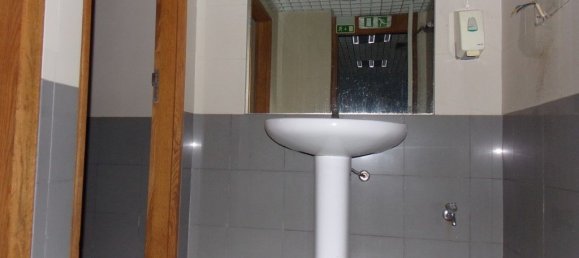 Gewerbliche Immobilie in Pacos de Ferreira, Portugal 112m², Nr. 71542 6