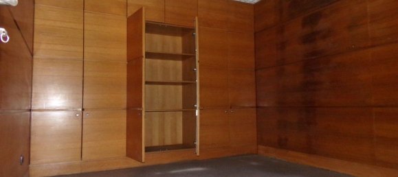 Gewerbliche Immobilie in Pacos de Ferreira, Portugal 112m², Nr. 71542 4