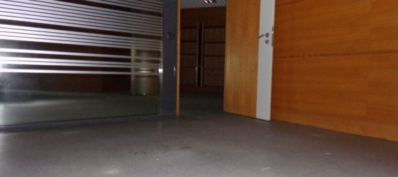 Gewerbliche Immobilie in Pacos de Ferreira, Portugal 112m², Nr. 71542 5